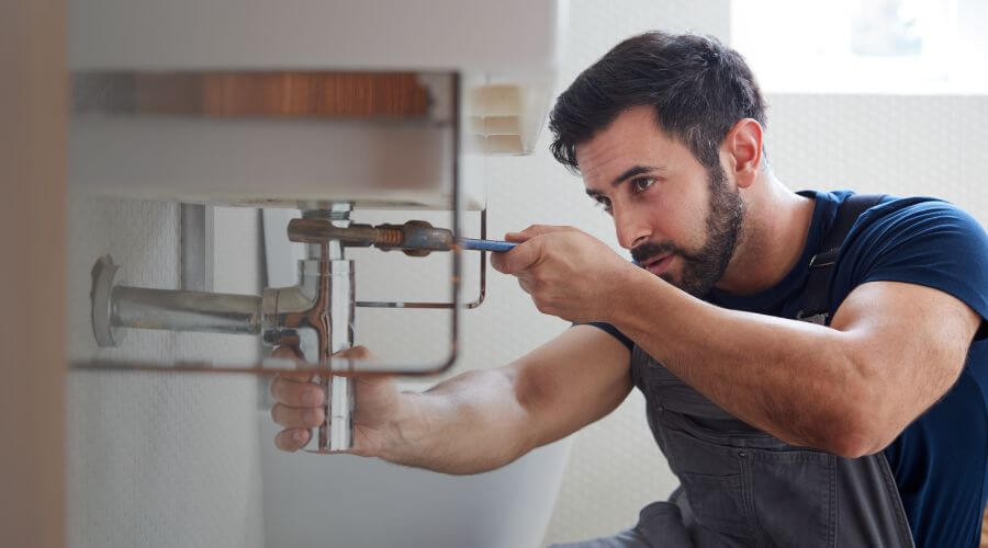 Hot water issue at sink in Viper, KY
